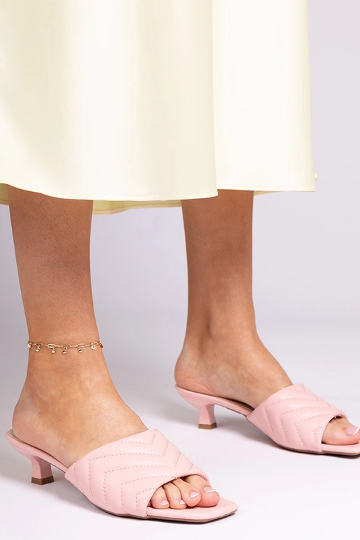 Roze slippers op lage hak, „Launay"