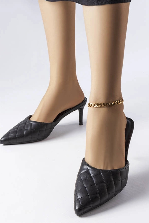 Schwarze gesteppte Slipper mit...