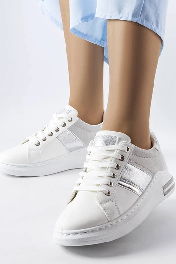 Hvide sneakers med grå...