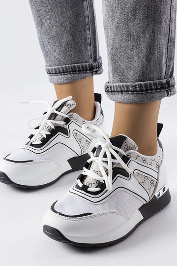Weiße Sneaker mit goldenen Elementen Bedord