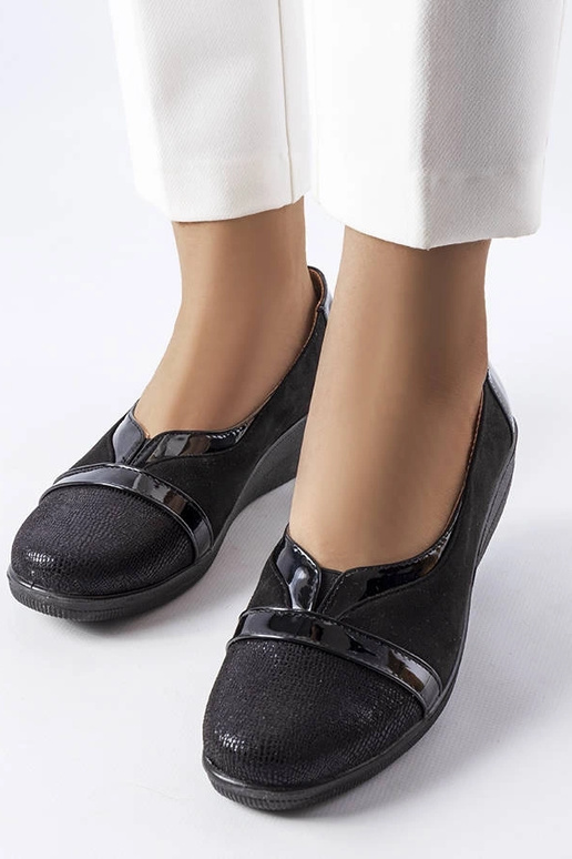 Schwarze Sundown-Wedges