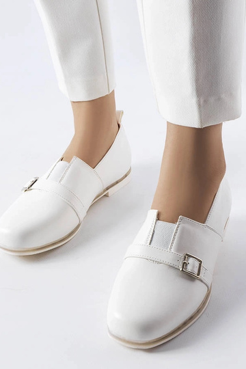 Witte schoenen met leren binnenzool, „Felosa"