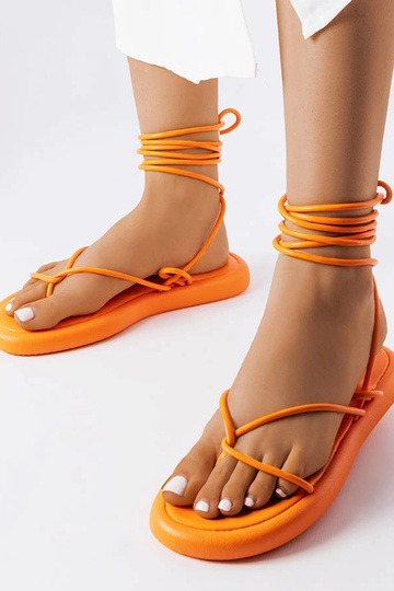 Laurence orange sandaler med snøre