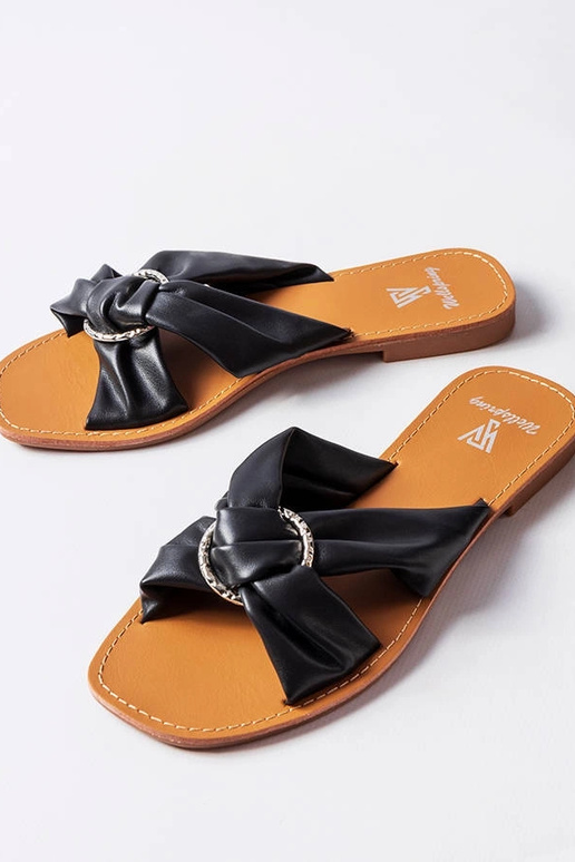 Schwarze elegante Belisarda Flip-Flops