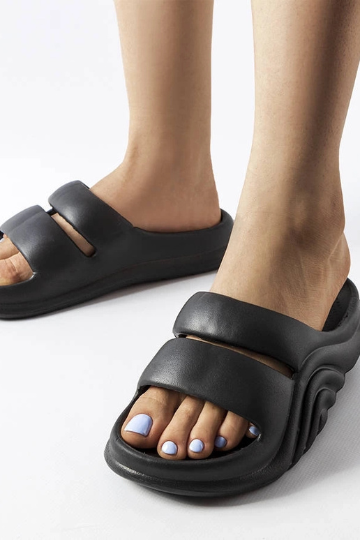 Geneve flip-flops i sort gummi