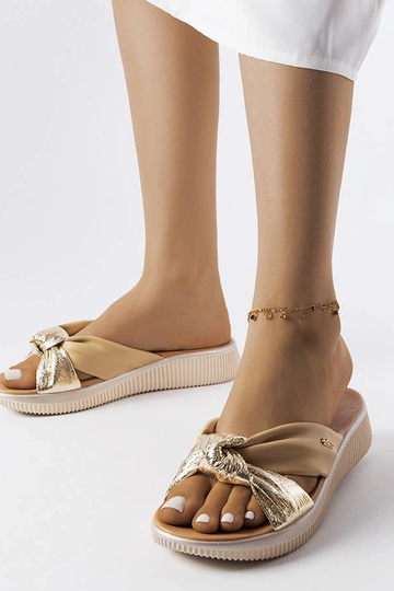 Beige og guld Luce kiler