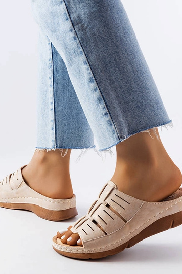 Beige jersey wedges 2