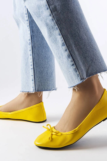 Gelbe Ballerinas mit... 2