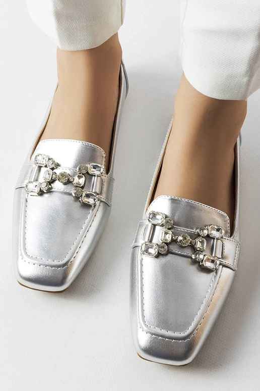 Mocassins en argent avec zircons... Mocassins en argent avec zircons...