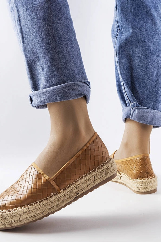 Braune Espadrilles mit Geoffrey-Prägung