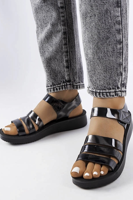 Covillon – Schwarze Keilsandalen aus...