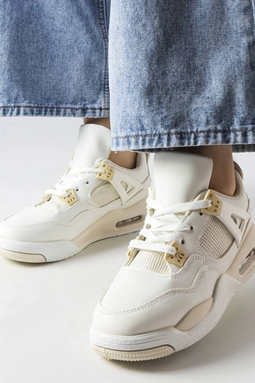 Beige Sneaker aus kombinierten Materialien Malas