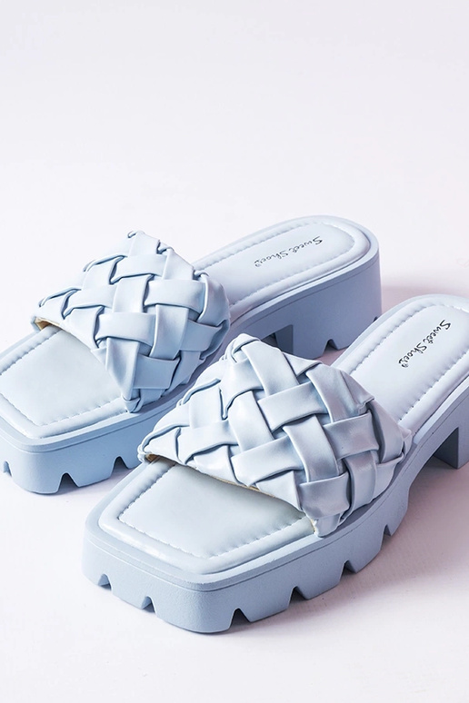 Lora – Flip-Flops mit blauer...