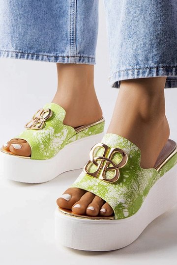 Grüne Havanna-Keilsandalen