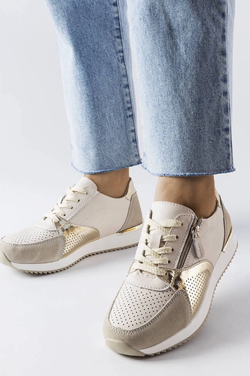 Bottines en cuir ajourées...