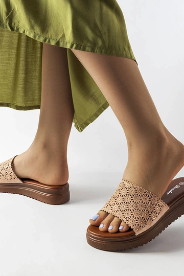 Pink gennembrudte...