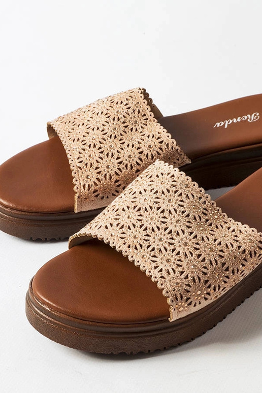 Pink gennembrudte rutsjebaner med...