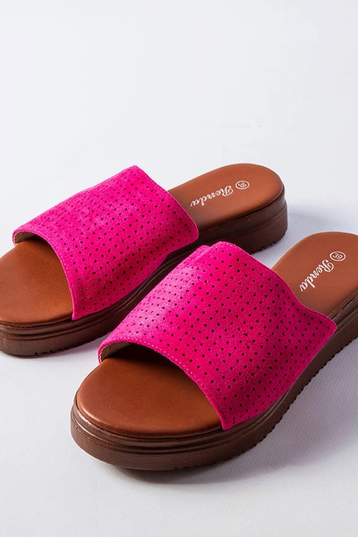 Mørkerosa flip-flops med gennembrudt... Mørkerosa flip-flops med gennembrudt...