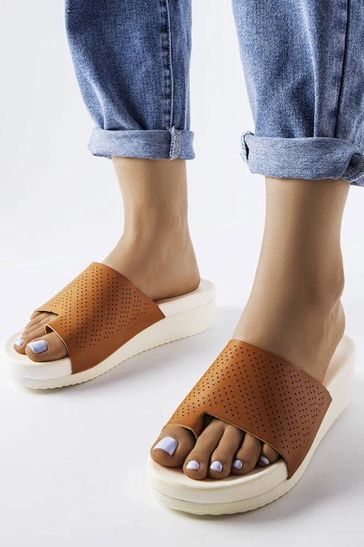 Sandales compensées marron Monferrato