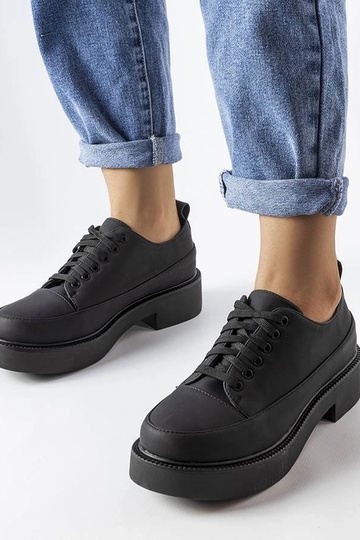 Chaussures plates noires Merico