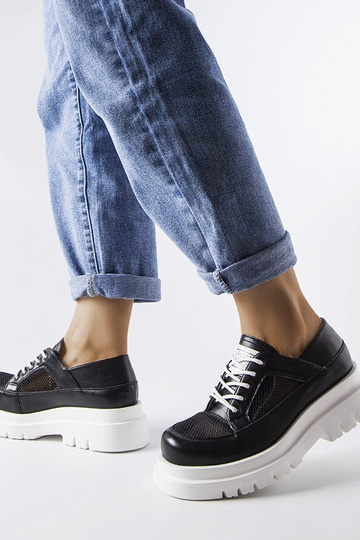 Demi-bottes Tasmin noires ajourées massives