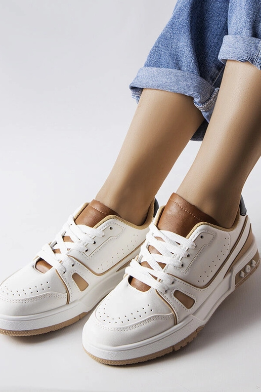 Hvide sneakers med beige indlæg Willson