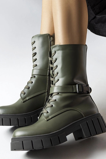 Bottes de travail à lacets... 2