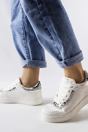 Weiße Sneaker Nelma aus Ökoleder 2
