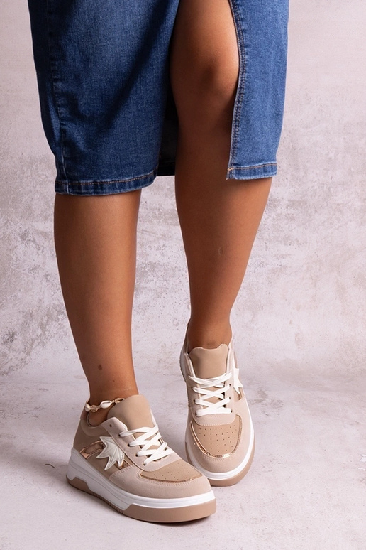 Beige Sneakers mit Spiegeleinsatz...