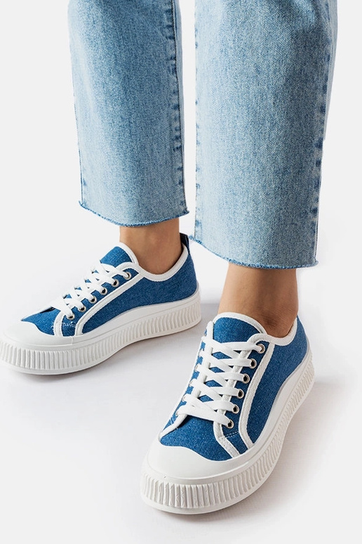 Chaussures bleues sur plateforme, «...