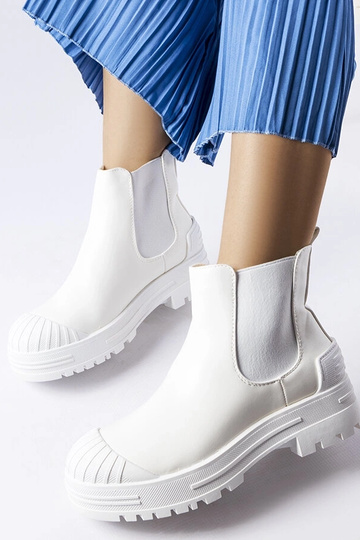 Chaussons blancs Lange avec inserts en caoutchouc 2