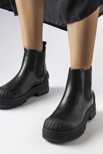 Bottes de travail noires...