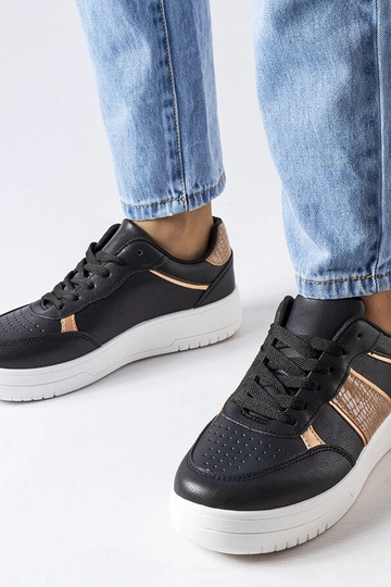 Baskets de sport Parme...