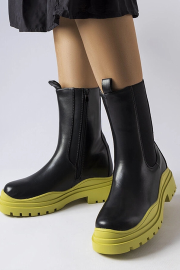 Bottines noires avec semelle colorée Delebio