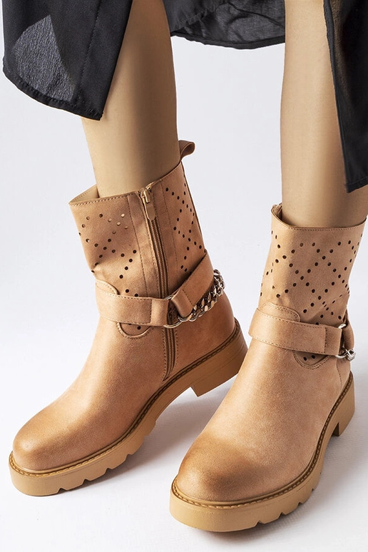 Beige durchbrochene Stiefeletten mit... Beige durchbrochene Stiefeletten mit...