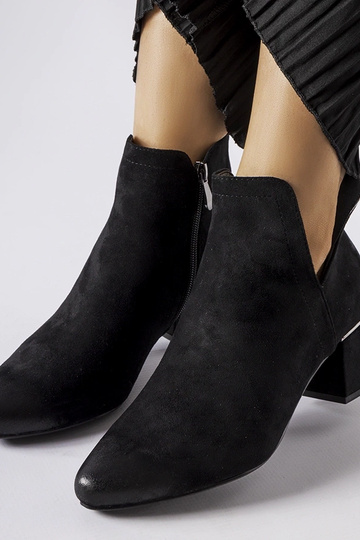 Schwarze Stiefeletten mit... 2