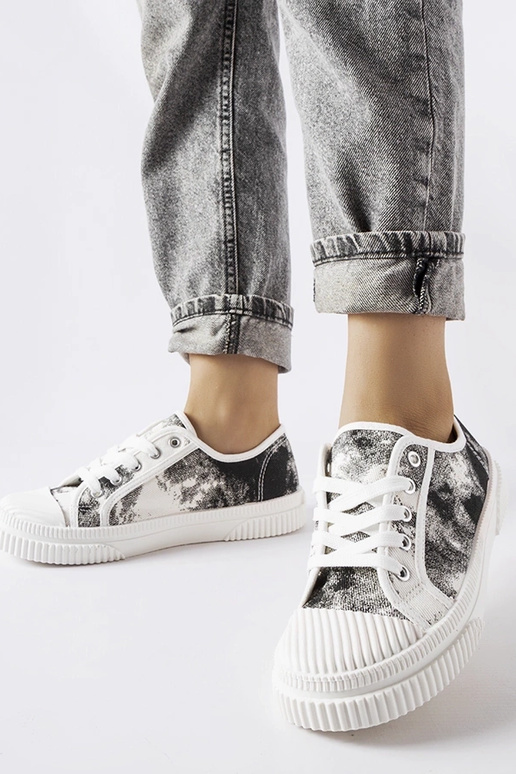 Schwarze Clavet-Sneakers im Faded-Look