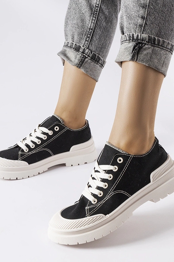 Baskets en toile noires Nassar 2