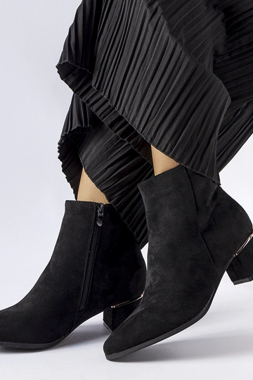 Schwarze Stiefeletten mit... 2