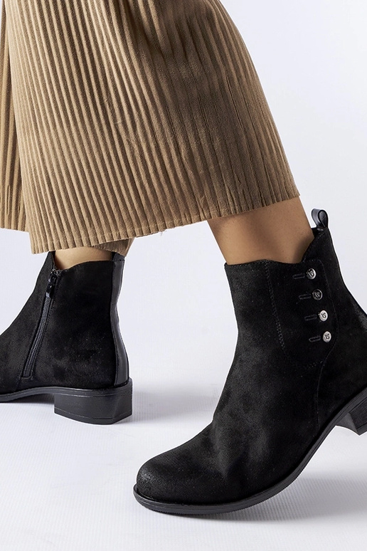 Schwarze, flache Stiefeletten von...