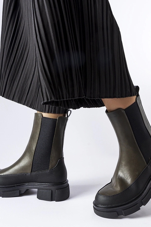 Schlupfstiefeletten „Faisal“ in Grün... Schlupfstiefeletten „Faisal“ in Grün...