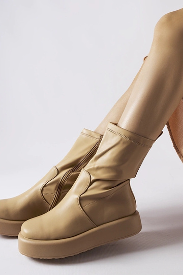 Bottines à plateforme... 2