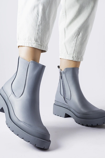 Bottes en caoutchouc grises...