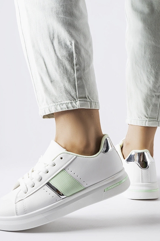 Chaussures de sport blanches avec...