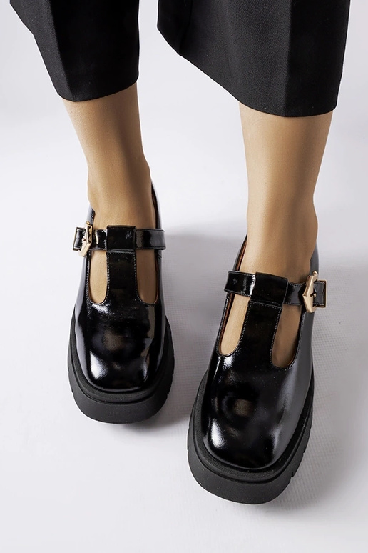 Zwarte lakleren halfhoge schoenen met...