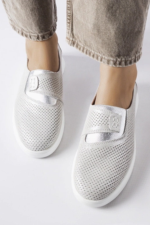 Ethels sølv perforerede læder sneakers