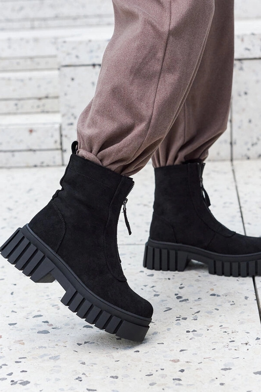 Schwarze isolierte Damenstiefeletten...