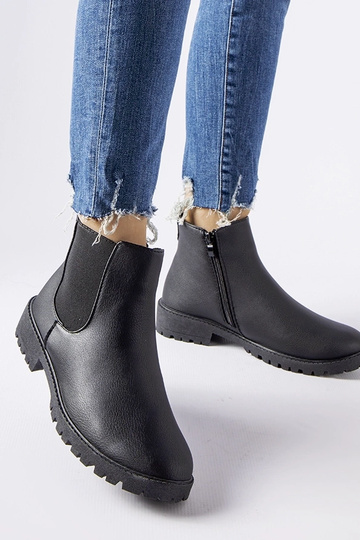 Bottines classiques noires...