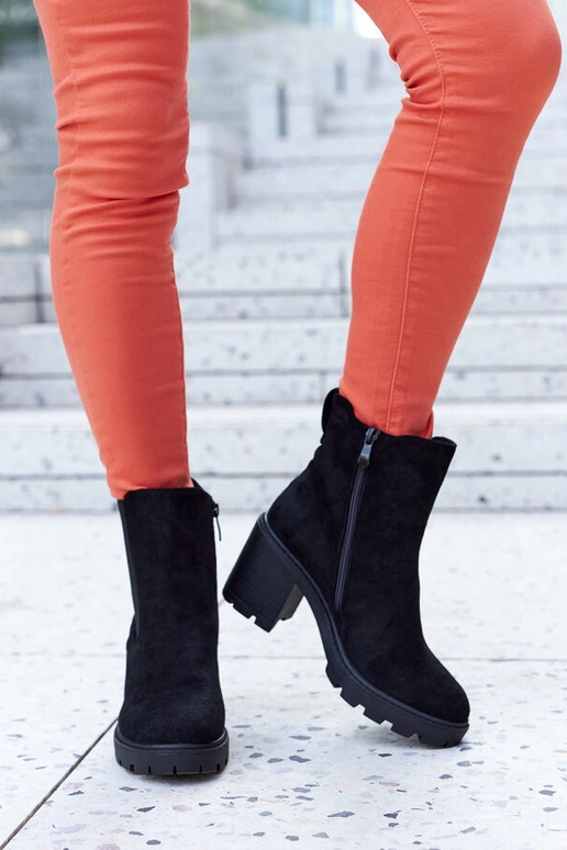 Zwarte geïsoleerde kunstsuede...