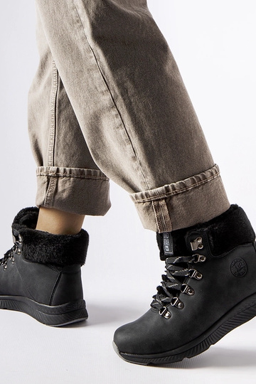 Bottes noires isolées Big... 2